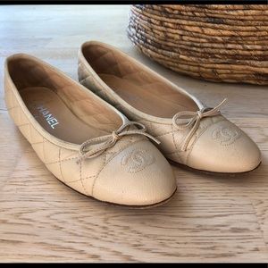 Chanel Ballerina - 37.5 - Beige Aged Calfskin